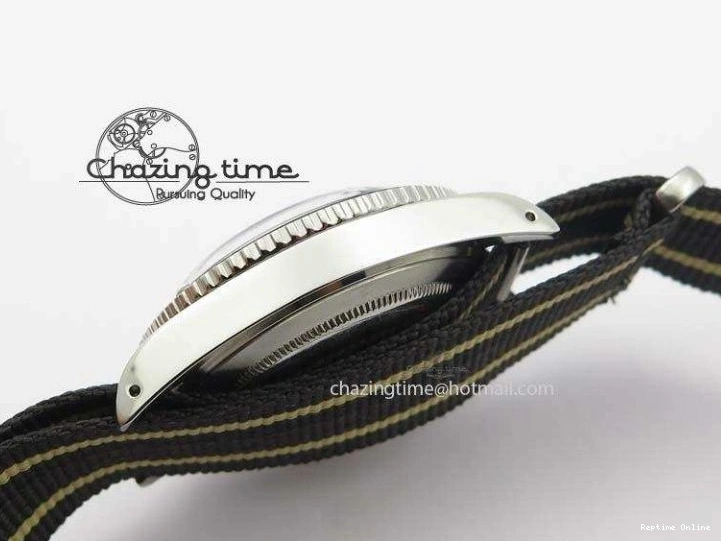 0220 Vintage 1680 Submariner No Date SS Black Dial On Nylon Strap A SoftTouch 3854